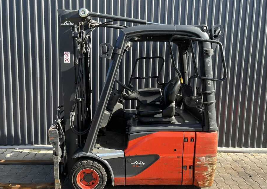Linde E16-02 - Električni viljuškar: slika 2 Linde E16-02 - Električni viljuškar: slika 2