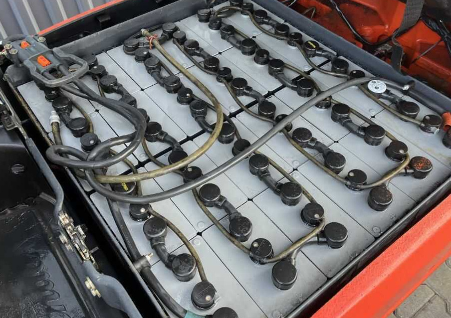 Električni viljuškar Linde E16L-02: slika 7 Električni viljuškar Linde E16L-02: slika 7