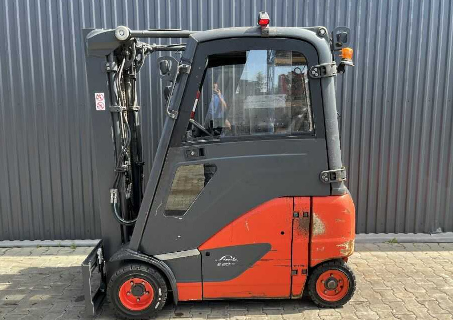 Linde E20PH-02 - Električni viljuškar: slika 2 Linde E20PH-02 - Električni viljuškar: slika 2