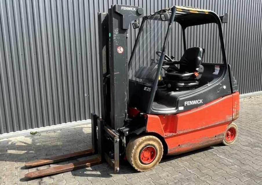 Linde E25 - Električni viljuškar: slika 1 Linde E25 - Električni viljuškar: slika 1