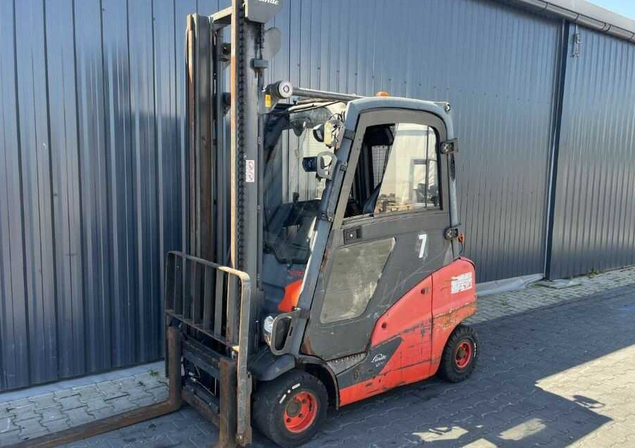 Linde H20T-01 - Gasni viljuškar: slika 1 Linde H20T-01 - Gasni viljuškar: slika 1