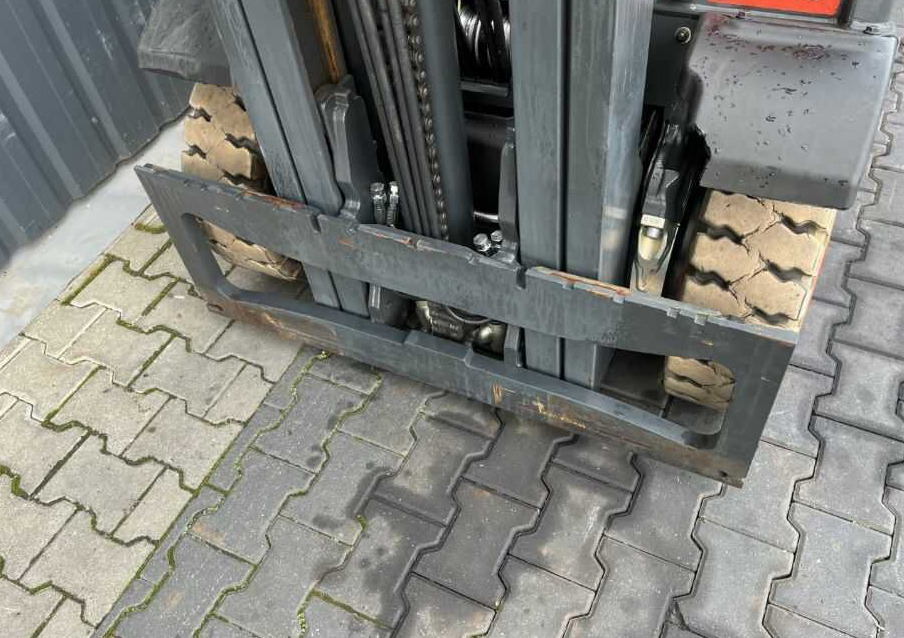 Gasni viljuškar Linde H20T-02/600: slika 8