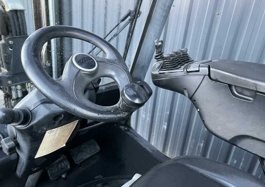 Gasni viljuškar Linde H25T-01: slika 7 Gasni viljuškar Linde H25T-01: slika 7