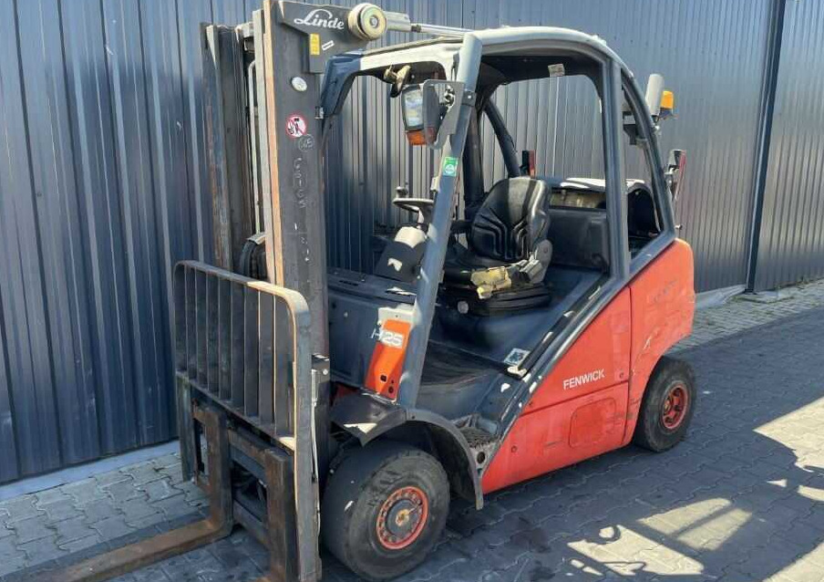 Linde H25T - Gasni viljuškar: slika 1 Linde H25T - Gasni viljuškar: slika 1