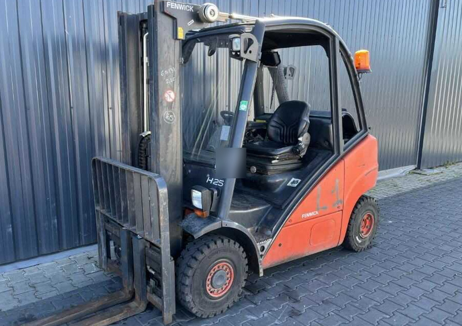 Linde H25T - Gasni viljuškar: slika 1 Linde H25T - Gasni viljuškar: slika 1