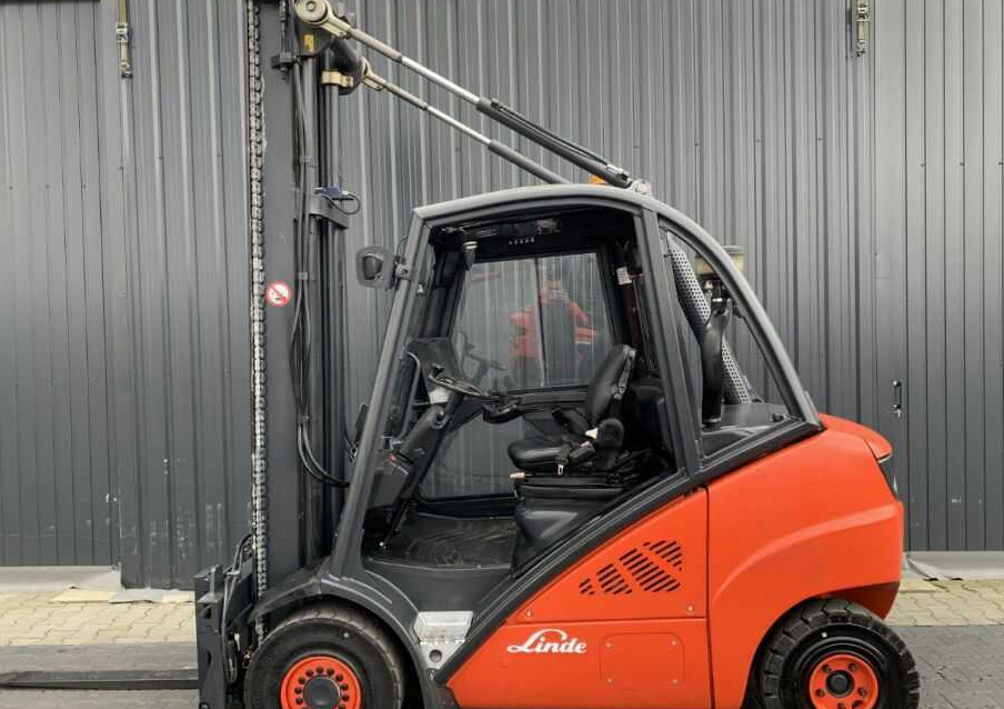 Linde H30D-01 - Dizel viljuškar: slika 2 Linde H30D-01 - Dizel viljuškar: slika 2