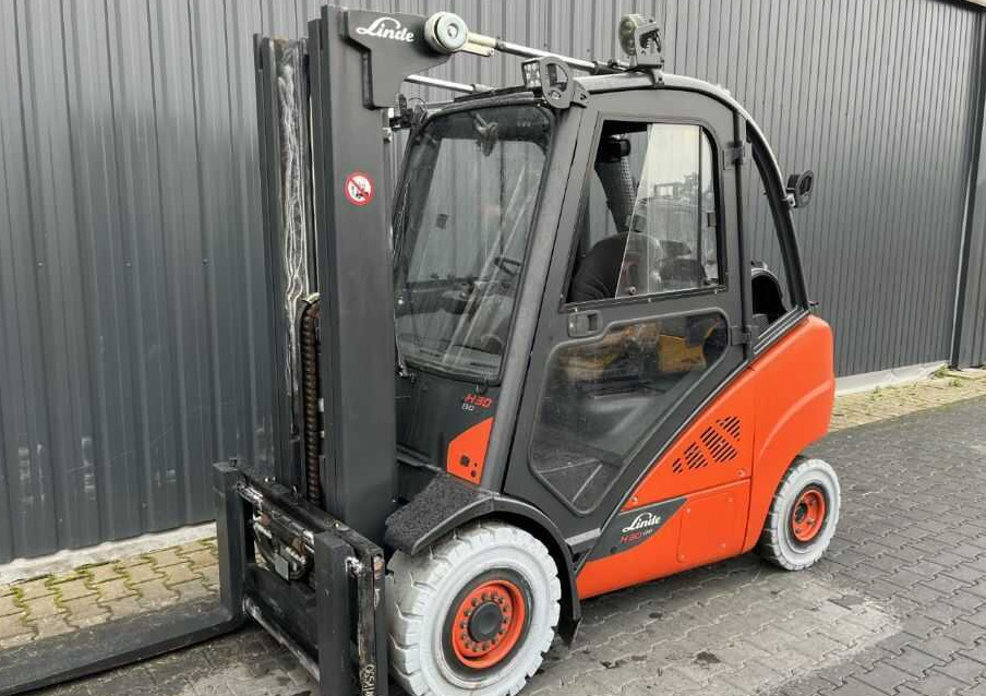 Linde H30T-02 - Gasni viljuškar: slika 1 Linde H30T-02 - Gasni viljuškar: slika 1