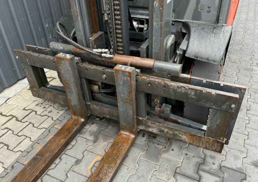 Dizel viljuškar Linde H40D-01: slika 10 Dizel viljuškar Linde H40D-01: slika 10