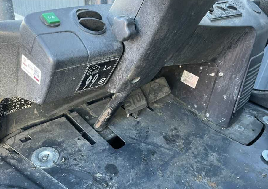Dizel viljuškar Linde H50D-02: slika 10