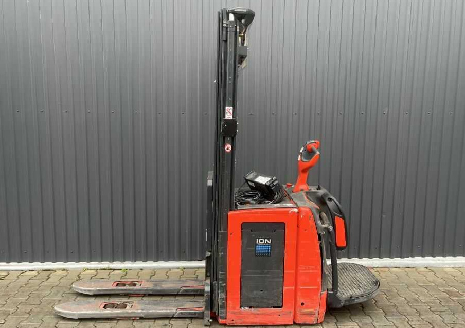 Linde L14APi - Slagač: slika 2 Linde L14APi - Slagač: slika 2