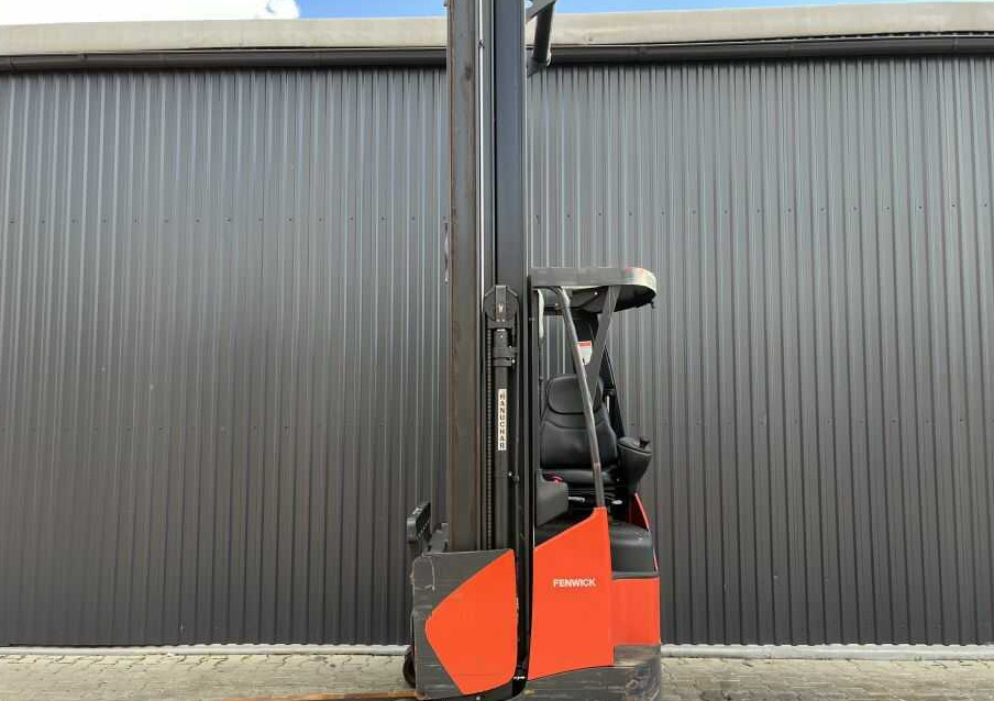 Linde R14X - Regalni viljuškar: slika 2 Linde R14X - Regalni viljuškar: slika 2