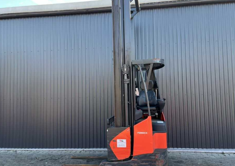 Linde R14X - Regalni viljuškar: slika 2 Linde R14X - Regalni viljuškar: slika 2