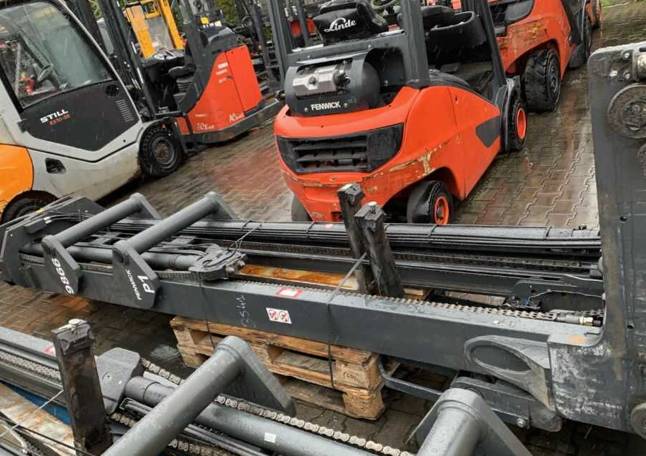 Regalni viljuškar Linde R16HD-01: slika 8
