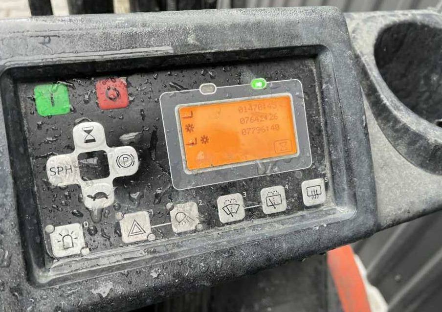 Toyota 8FBE20T - Električni viljuškar: slika 5 Toyota 8FBE20T - Električni viljuškar: slika 5