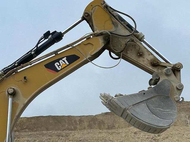 Caterpillar 374 LME - Bager: slika 3 Caterpillar 374 LME - Bager: slika 3