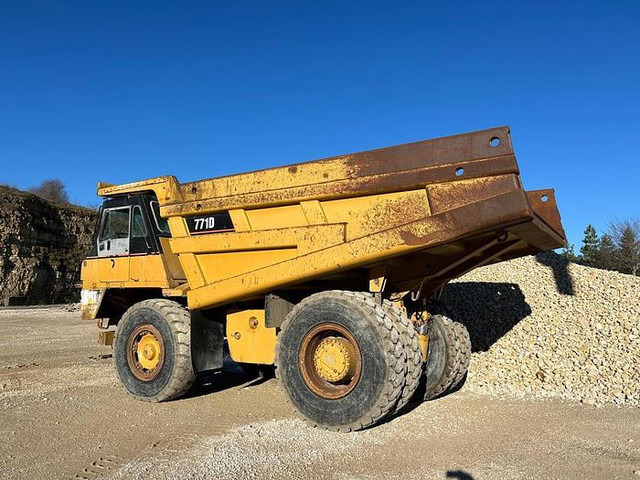 Caterpillar 771D - Kiper: slika 5 Caterpillar 771D - Kiper: slika 5