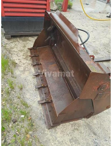 Caterpillar 908 - Utovarna kašika: slika 5 Caterpillar 908 - Utovarna kašika: slika 5