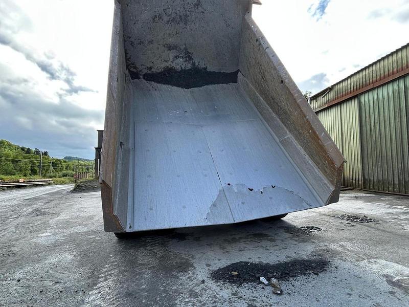 Kiper Komatsu HD605-7: slika 7