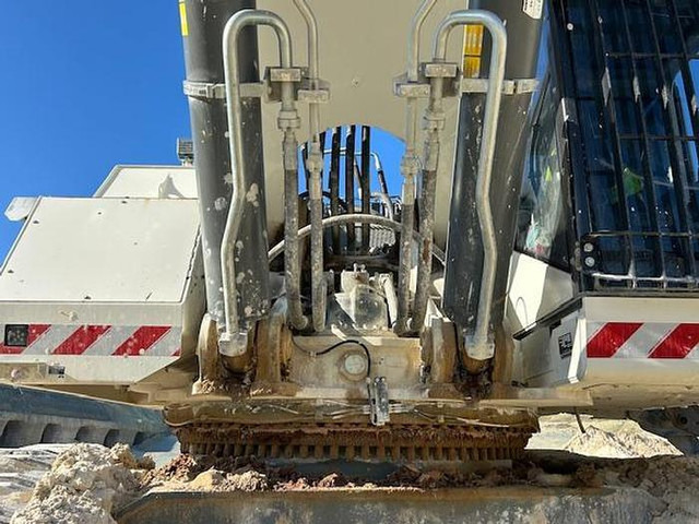 Liebherr R9100 - Bager: slika 4 Liebherr R9100 - Bager: slika 4