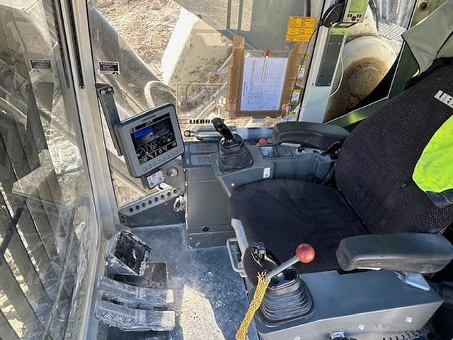 Liebherr R9100 - Bager: slika 5 Liebherr R9100 - Bager: slika 5