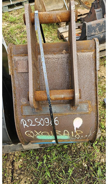 WHITE Axe 45mm - Kašika: slika 3 WHITE Axe 45mm - Kašika: slika 3