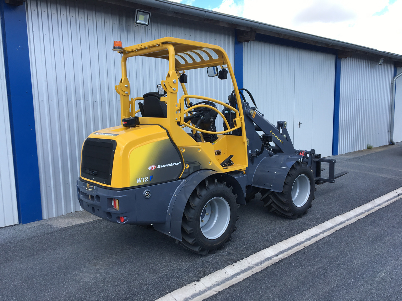 Bager novi EUROTRAC W12F Schutzdach: slika 10
