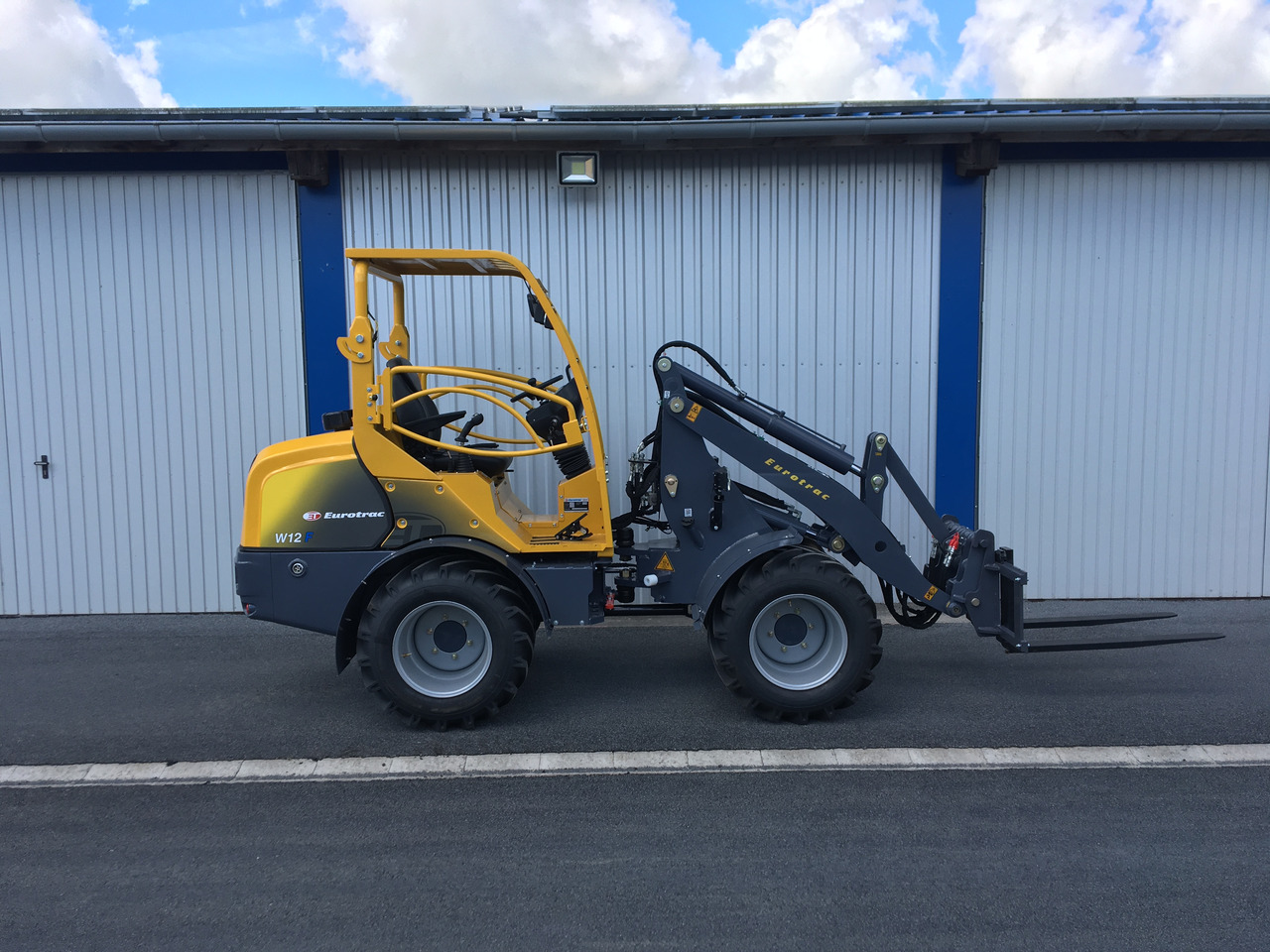 Bager novi EUROTRAC W12F Schutzdach: slika 11