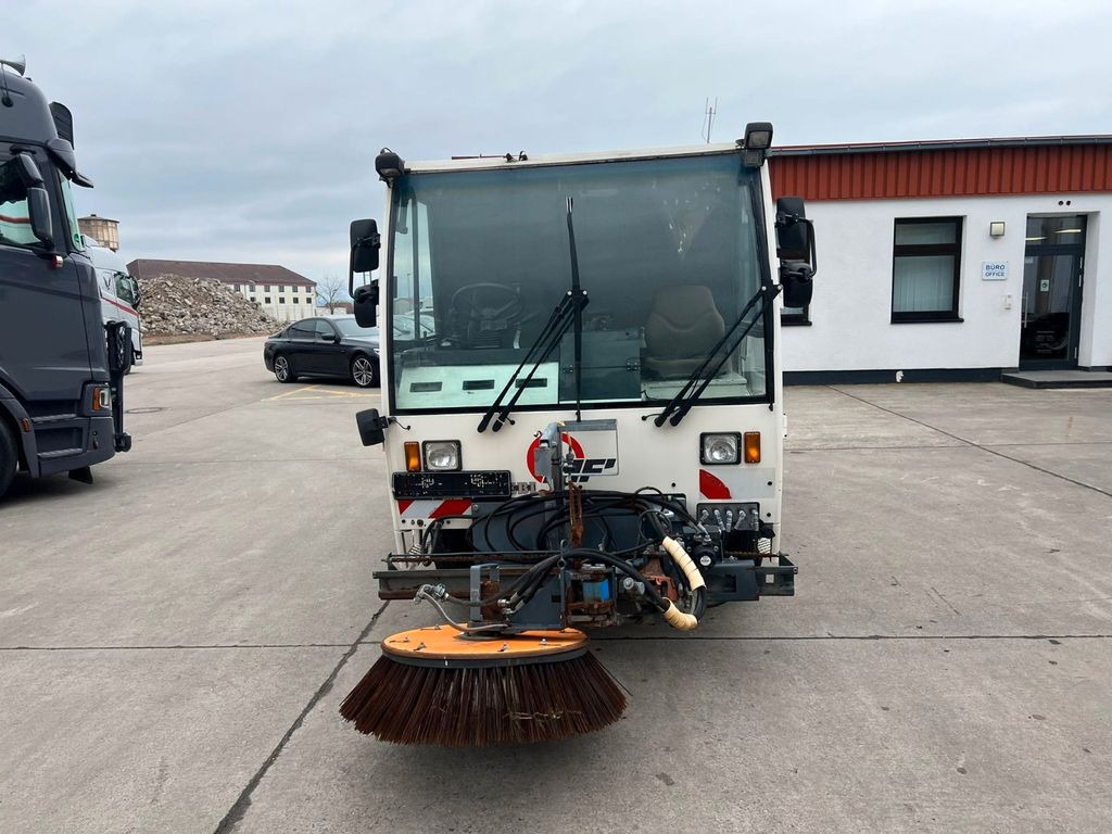 AEBI MFH 5000 * IVECO MOTOR * KLIMA * - Autočistilica: slika 3 AEBI MFH 5000 * IVECO MOTOR * KLIMA * - Autočistilica: slika 3