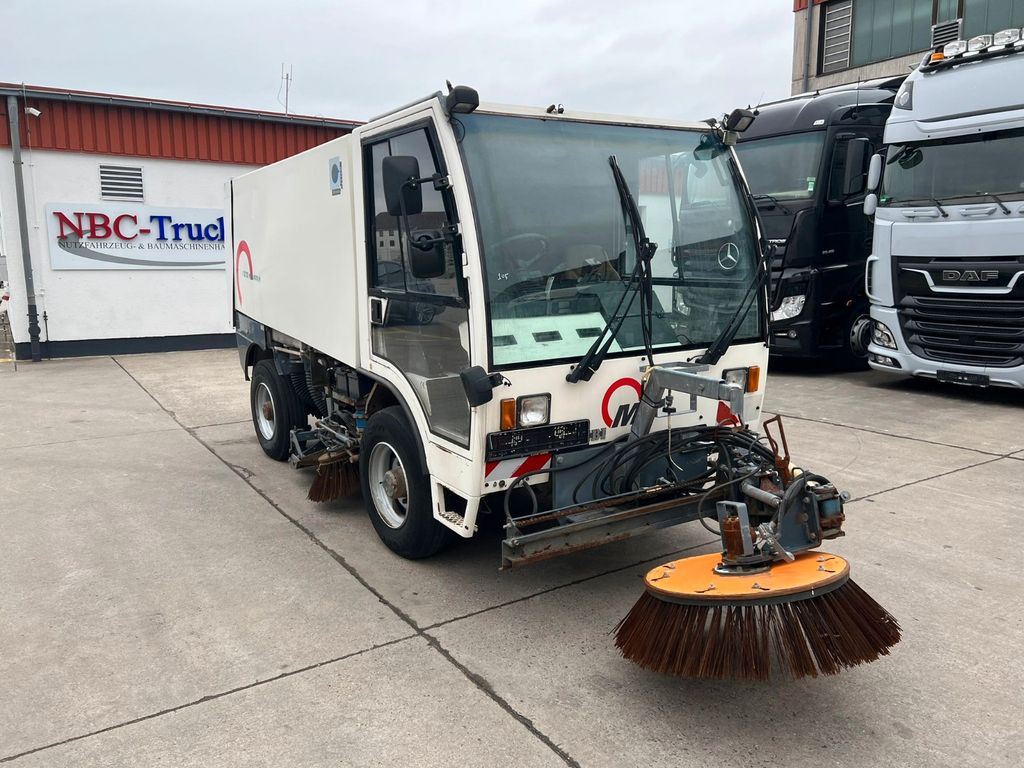 AEBI MFH 5000 * IVECO MOTOR * KLIMA * - Autočistilica: slika 2 AEBI MFH 5000 * IVECO MOTOR * KLIMA * - Autočistilica: slika 2