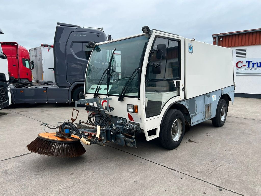 AEBI MFH 5000 * IVECO MOTOR * KLIMA * - Autočistilica: slika 1 AEBI MFH 5000 * IVECO MOTOR * KLIMA * - Autočistilica: slika 1