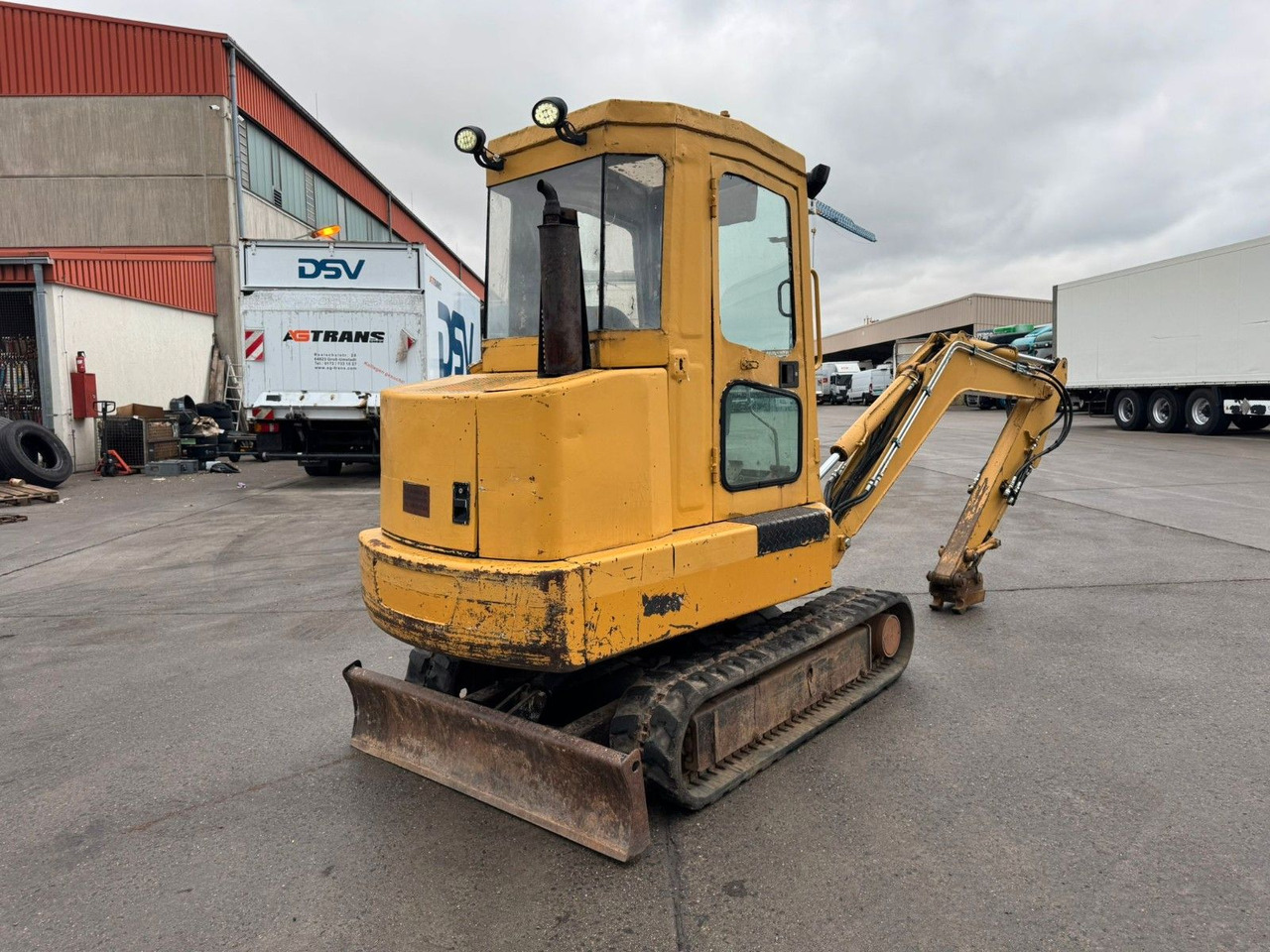 Schaeff ZRH 16 * MINIBAGGER * 3,3 TON * SCHNELLWECHSLER - Mini bager: slika 5 Schaeff ZRH 16 * MINIBAGGER * 3,3 TON * SCHNELLWECHSLER - Mini bager: slika 5