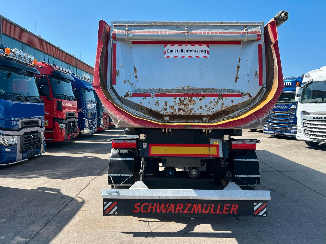 Schwarzmüller SM * KIPPER * 24 KUBIK * BPW * STAHLMULDE * - Poluprikolica istovarivača: slika 5 Schwarzmüller SM * KIPPER * 24 KUBIK * BPW * STAHLMULDE * - Poluprikolica istovarivača: slika 5
