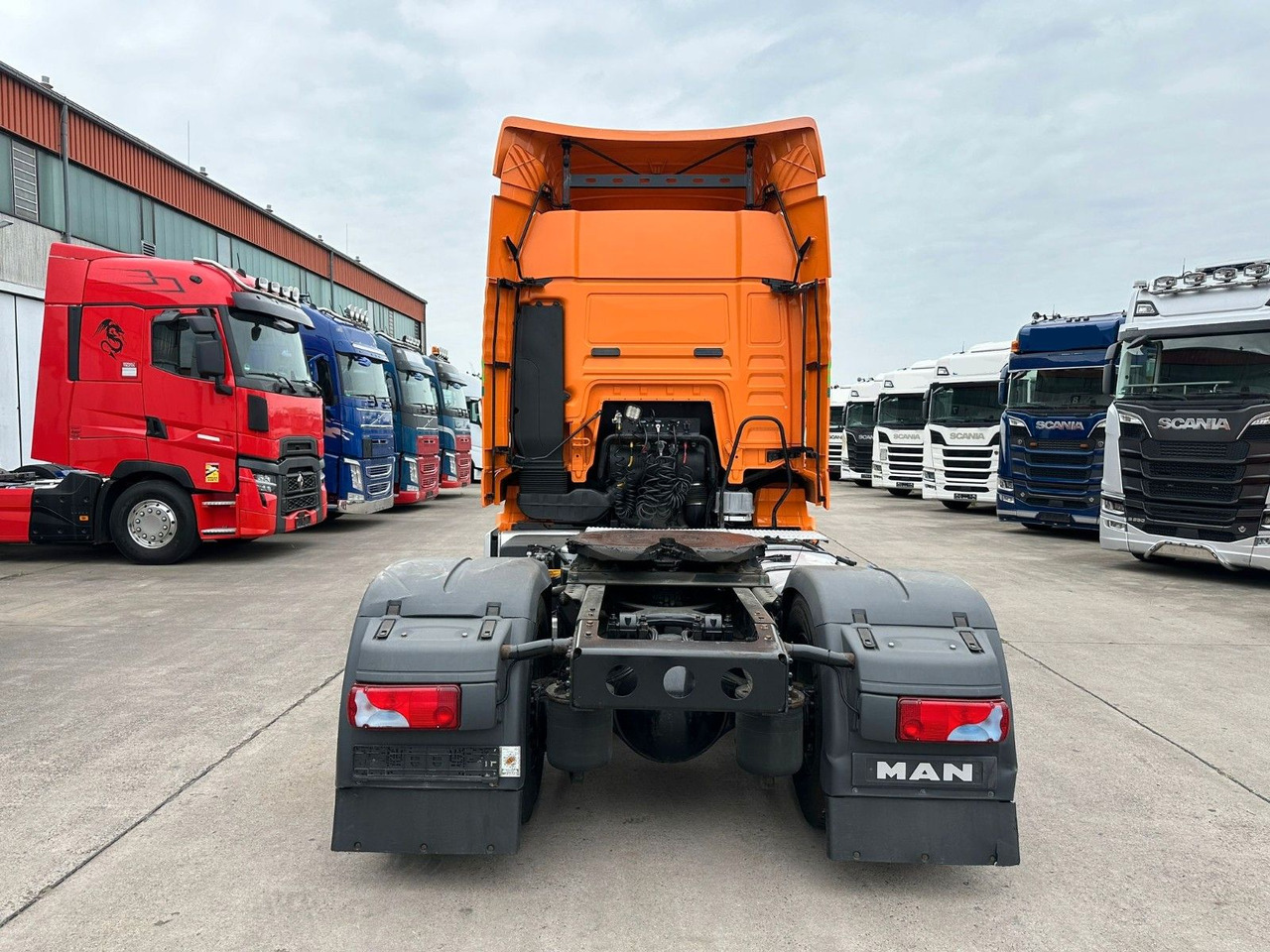 MAN TGS 18.400 * RETARDER * ACC * KLIMA * NAVI * - Tegljač: slika 5 MAN TGS 18.400 * RETARDER * ACC * KLIMA * NAVI * - Tegljač: slika 5