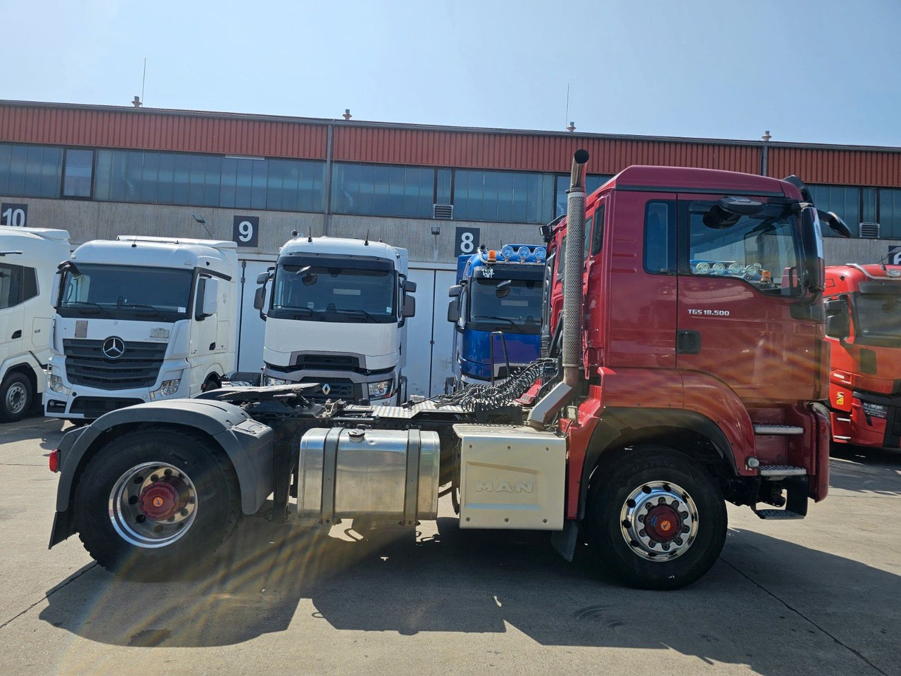 MAN TGS 18.500*HYDRO-DRIVE * STANDHZ. * KLIMA * NAV - Tegljač: slika 4 MAN TGS 18.500*HYDRO-DRIVE * STANDHZ. * KLIMA * NAV - Tegljač: slika 4