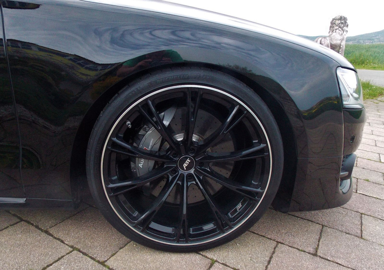 Audi S8 plus original ABT 519kW 320km/h mit 22 Zoll - Limuzina: slika 5 Audi S8 plus original ABT 519kW 320km/h mit 22 Zoll - Limuzina: slika 5