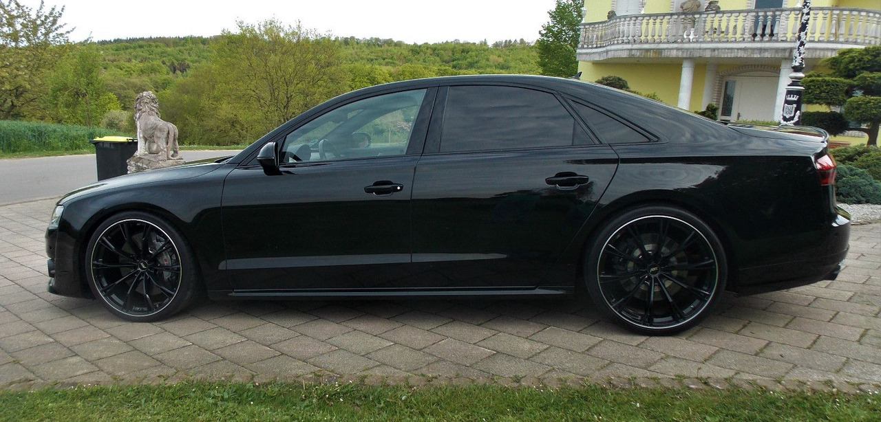 Audi S8 plus original ABT 519kW 320km/h mit 22 Zoll - Limuzina: slika 3 Audi S8 plus original ABT 519kW 320km/h mit 22 Zoll - Limuzina: slika 3