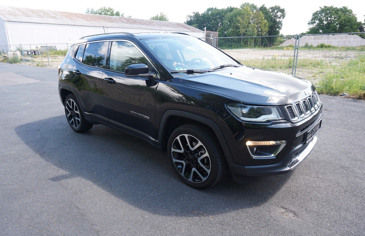 Jeep Compass 1.4 MultiAir 103kW Limited / Beats - SUVSUV: slika 3 Jeep Compass 1.4 MultiAir 103kW Limited / Beats - SUVSUV: slika 3