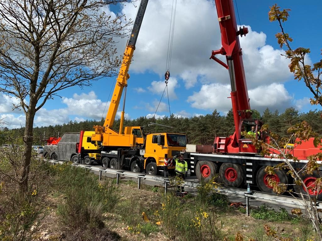 MAN 35.390 LTF 1030-1035-1040 - Šlep vozilo: slika 1 MAN 35.390 LTF 1030-1035-1040 - Šlep vozilo: slika 1
