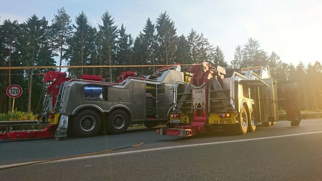 Mercedes-Benz Arocs 4163 8x4 G&G Heavy Wrecker Mercedes-Benz Arocs 4163 8x4 G&G Heavy Wrecker - Šlep vozilo: slika 2 Mercedes-Benz Arocs 4163 8x4 G&G Heavy Wrecker Mercedes-Benz Arocs 4163 8x4 G&G Heavy Wrecker - Šlep vozilo: slika 2