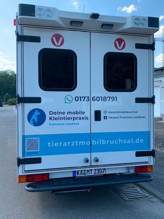 Mercedes-Benz Sprinter 519 Tierarzt Garantie Mercedes-Benz Sprinter 519 Tierarzt Garantie - Vozilo hitne pomoći: slika 4 Mercedes-Benz Sprinter 519 Tierarzt Garantie Mercedes-Benz Sprinter 519 Tierarzt Garantie - Vozilo hitne pomoći: slika 4