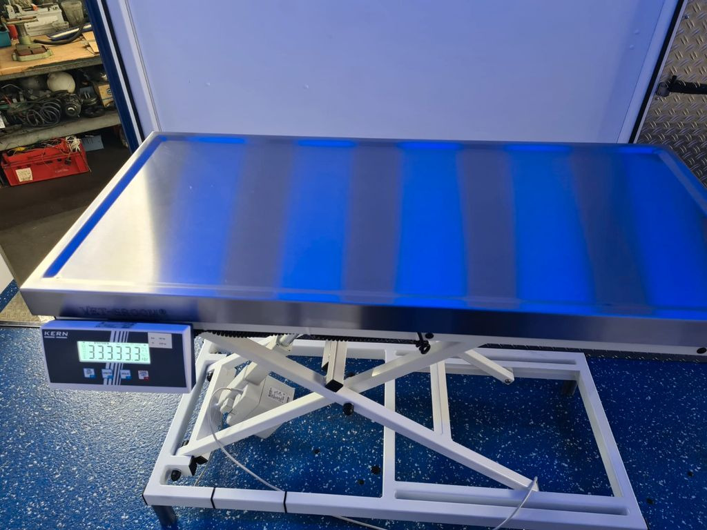 Vozilo hitne pomoći Mercedes-Benz Sprinter 519   Tierarzt  Garantie Mercedes-Benz Sprinter 519   Tierarzt  Garantie: slika 12