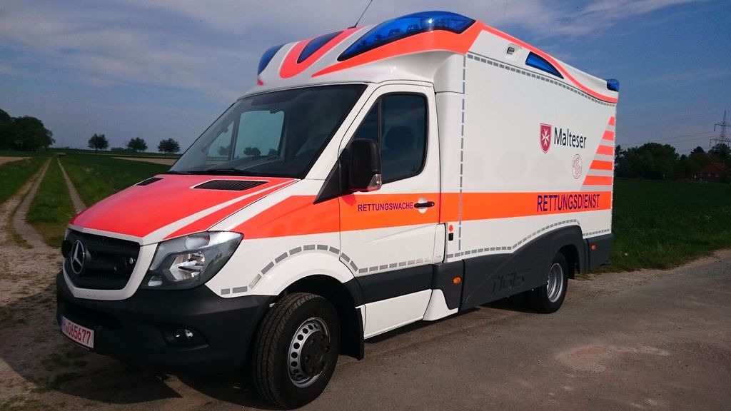 Mercedes-Benz Tigis Mod 2016 wie neu Mercedes-Benz Tigis Mod 2016 wie neu - Vozilo hitne pomoći: slika 3 Mercedes-Benz Tigis Mod 2016 wie neu Mercedes-Benz Tigis Mod 2016 wie neu - Vozilo hitne pomoći: slika 3