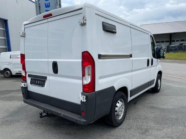 Fiat Ducato 30 130 M-Jet L1H1 Euro6 Klima AHK ZV - Mali kombi: slika 3 Fiat Ducato 30 130 M-Jet L1H1 Euro6 Klima AHK ZV - Mali kombi: slika 3