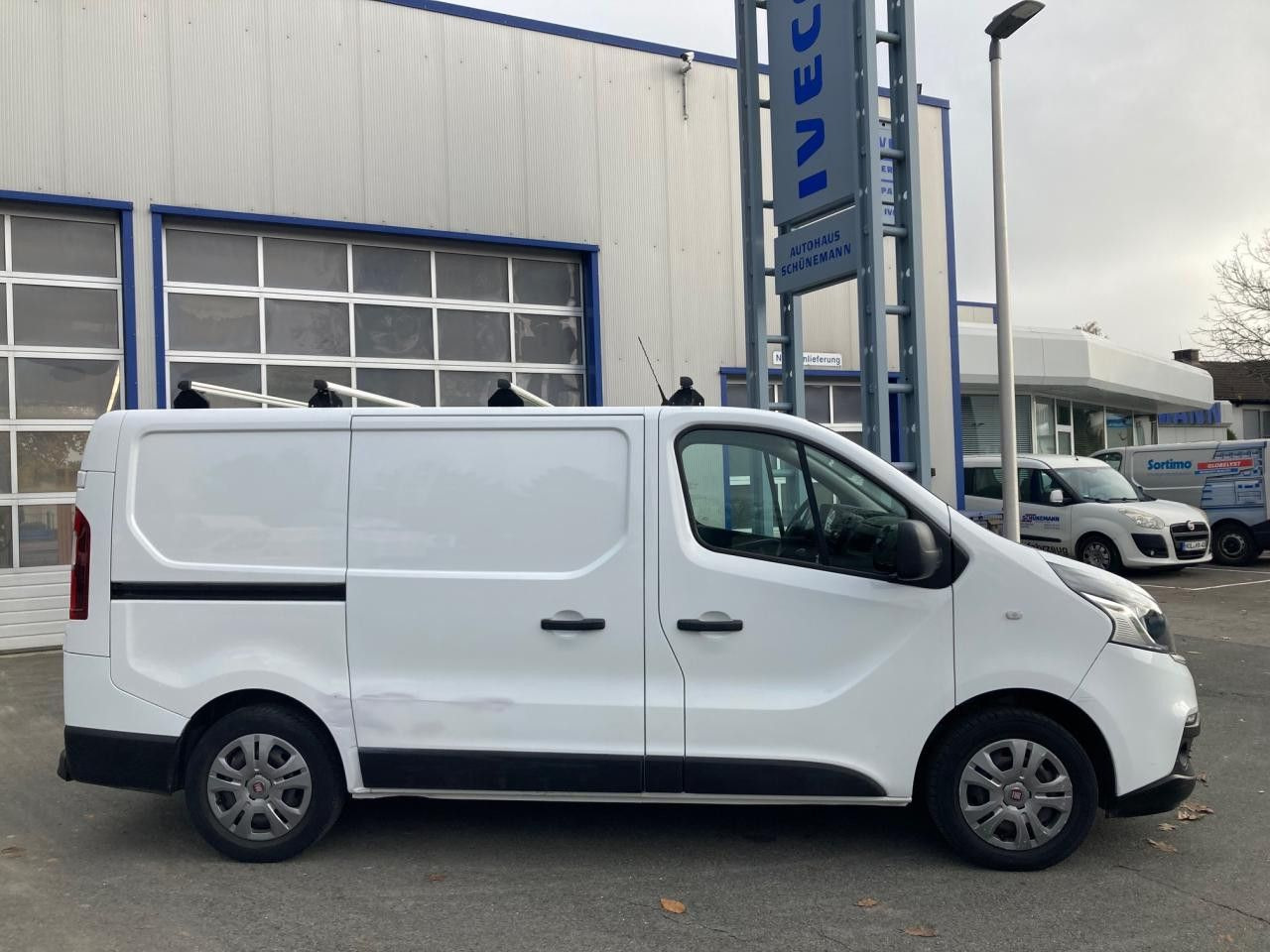 Fiat Talento SX 1.6 Ecojet (L1H1) Euro6 Klima AHK ZV Fiat Talento SX 1.6 Ecojet (L1H1) Euro6 Klima AHK ZV - Mali kombi: slika 3 Fiat Talento SX 1.6 Ecojet (L1H1) Euro6 Klima AHK ZV Fiat Talento SX 1.6 Ecojet (L1H1) Euro6 Klima AHK ZV - Mali kombi: slika 3