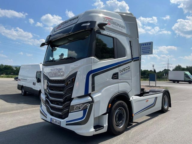 Iveco S-Way AS440S50T/P Euro6 Intarder Klima Navi ZV - Tegljač: slika 1 Iveco S-Way AS440S50T/P Euro6 Intarder Klima Navi ZV - Tegljač: slika 1