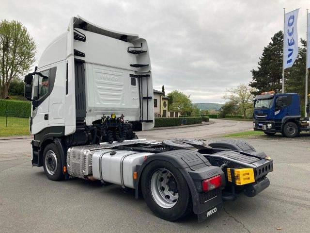 Iveco Stralis AS440S48T/FP LT Euro6 Intarder Klima ZV - Tegljač: slika 5 Iveco Stralis AS440S48T/FP LT Euro6 Intarder Klima ZV - Tegljač: slika 5