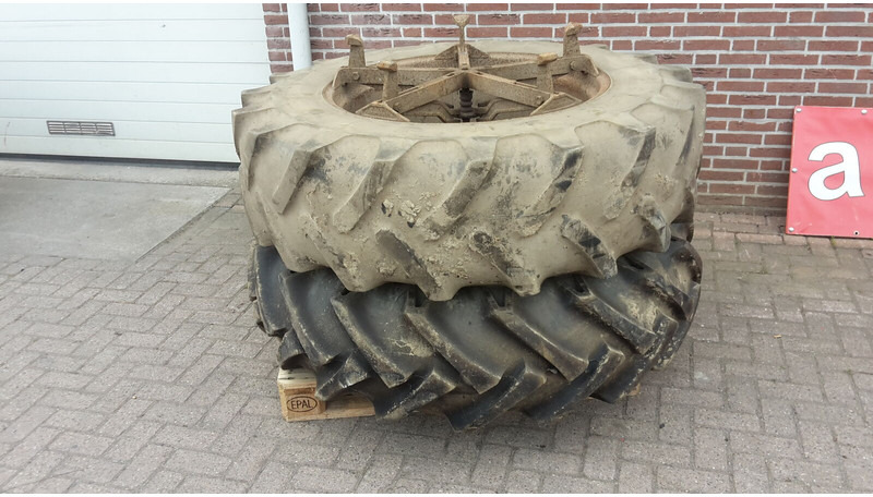 Dubbellucht 34 inch - Шины и диски: slika 1 Dubbellucht 34 inch - Шины и диски: slika 1