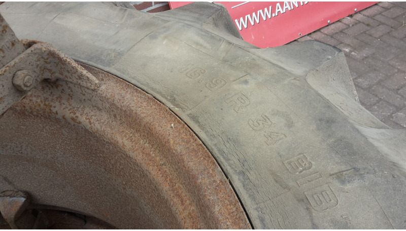 Dubbellucht 34 inch - Шины и диски: slika 3 Dubbellucht 34 inch - Шины и диски: slika 3