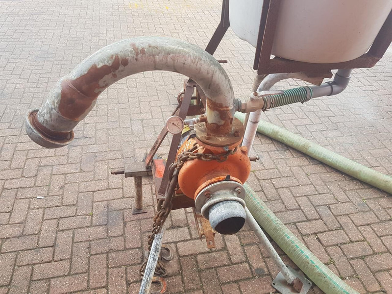 Landini waterpomp - Gebruikt - Pumpa za vodu: slika 4 Landini waterpomp - Gebruikt - Pumpa za vodu: slika 4