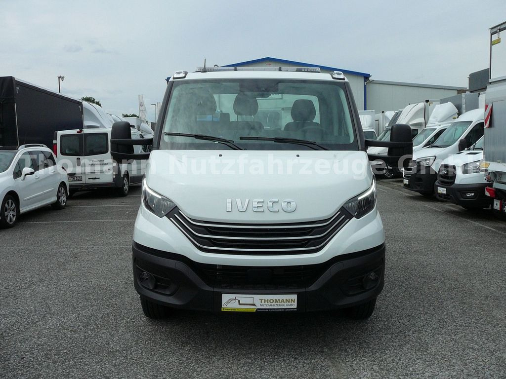 Iveco DAILY 70C18 Schiebeplateu Hubbrille Luftfed Navi - Šlep vozilo, Dostavno vozilo: slika 4 Iveco DAILY 70C18 Schiebeplateu Hubbrille Luftfed Navi - Šlep vozilo, Dostavno vozilo: slika 4